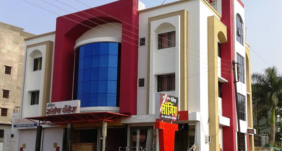 Hotel Santosh Palace, Beed 3